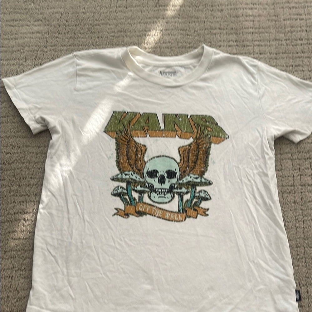 Vans White Skull Graphic Tee
